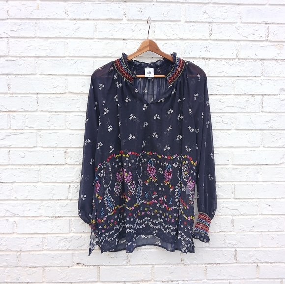 Cabi Enjoy Blouse Floral Sheer Medium Navy Floral - Picture 3 of 10